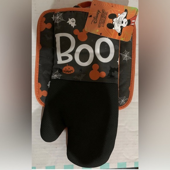 Disney Mickey Mouse Boo Halloween Oversized Oven Mitt Pot Holder Set Rubberized - Picture 1 of 1